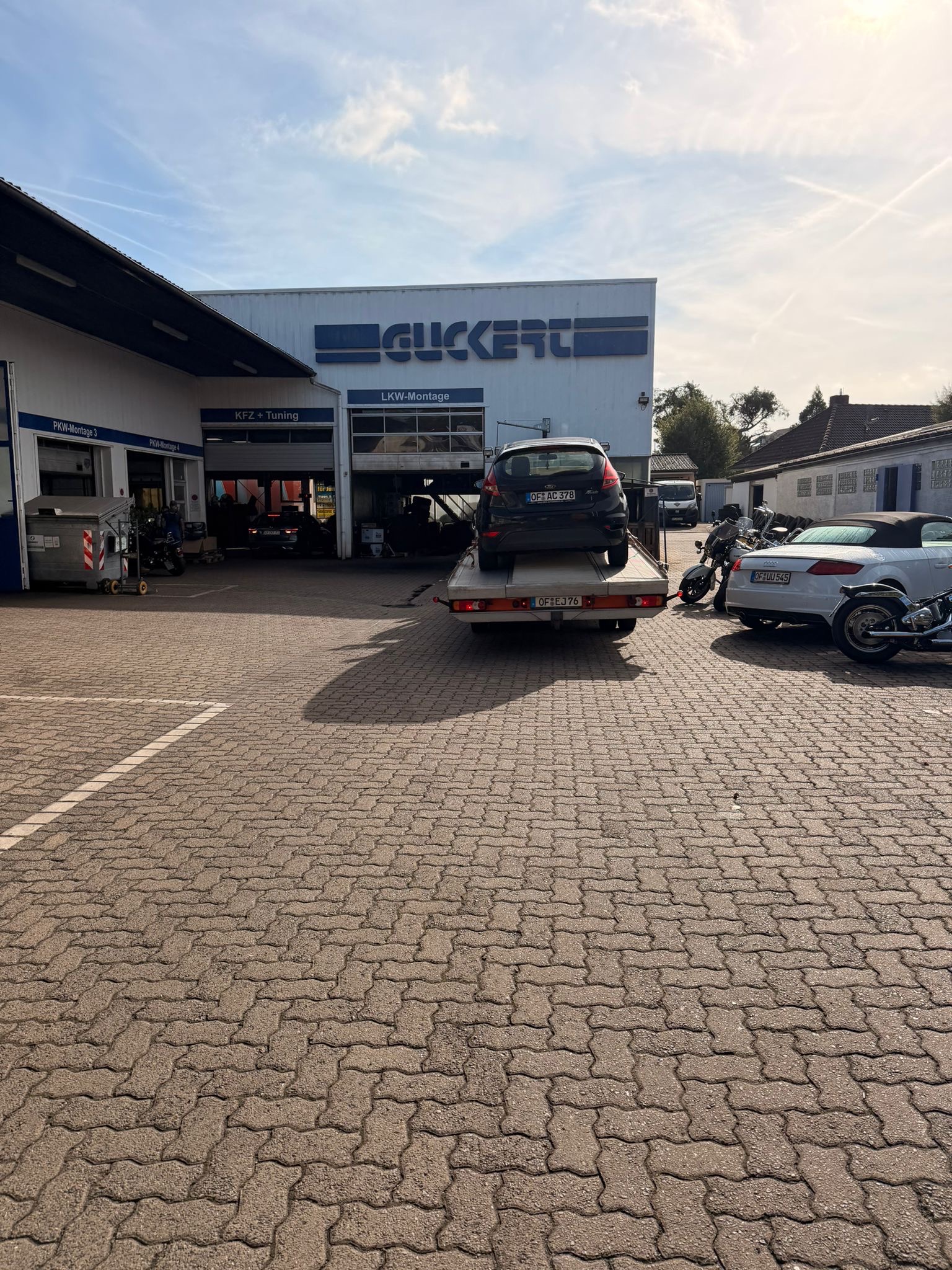 Fahrzeug Verladung
